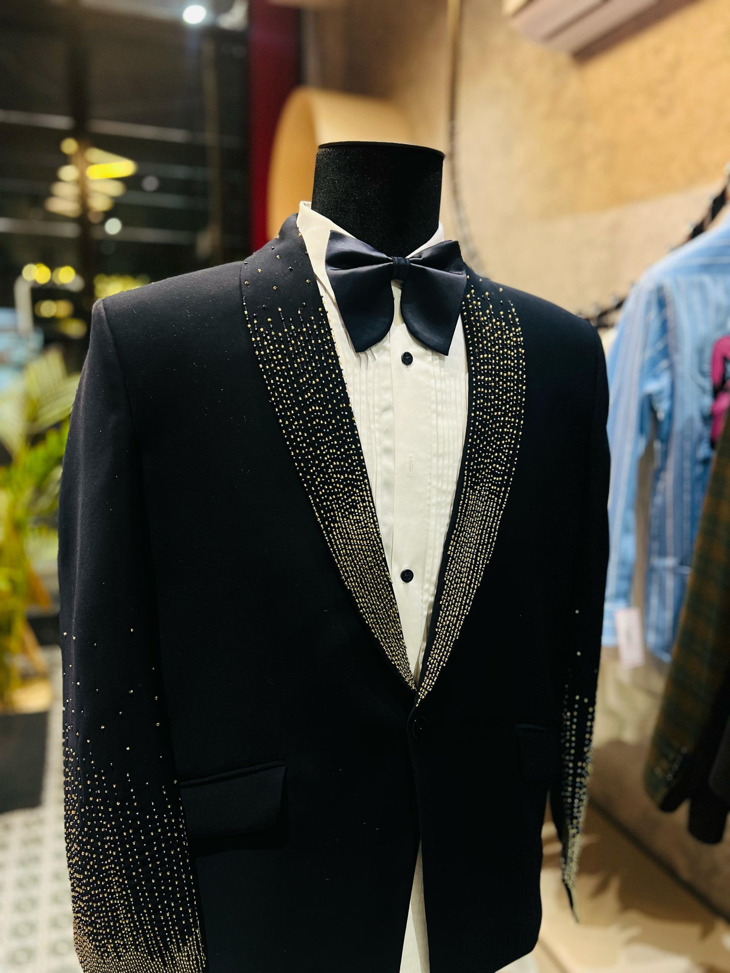 Royal Eclipse Tux